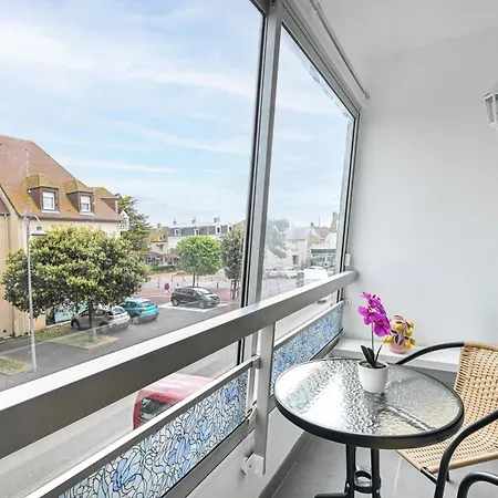 Apartment Jolie Deco - A 400 M De La Digue